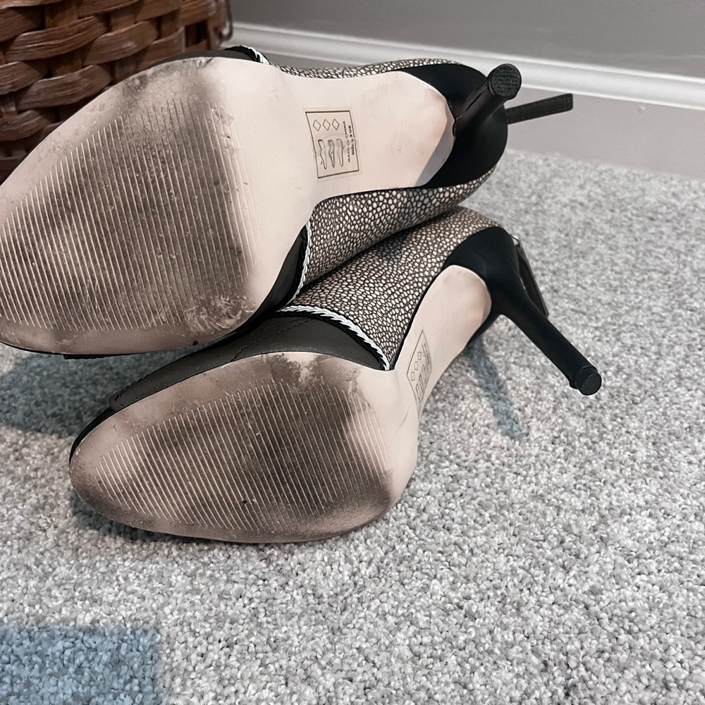 GX Gwen Stefani stilettos size 8 1/2 - Picture 3 of 7